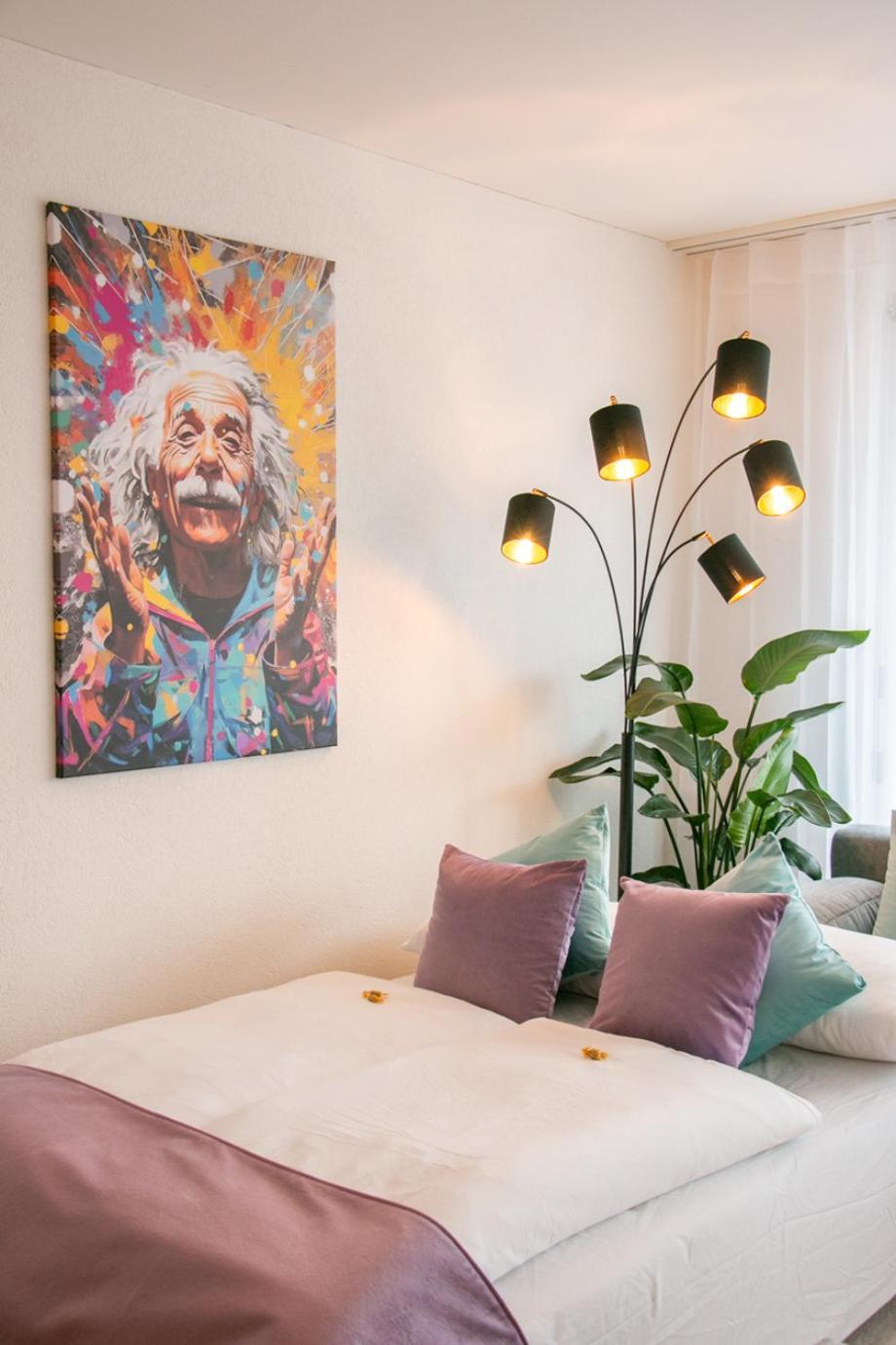 Special Einstein I Apartment Basel, Messe Kleinbasel 10-Star Экстерьер фото