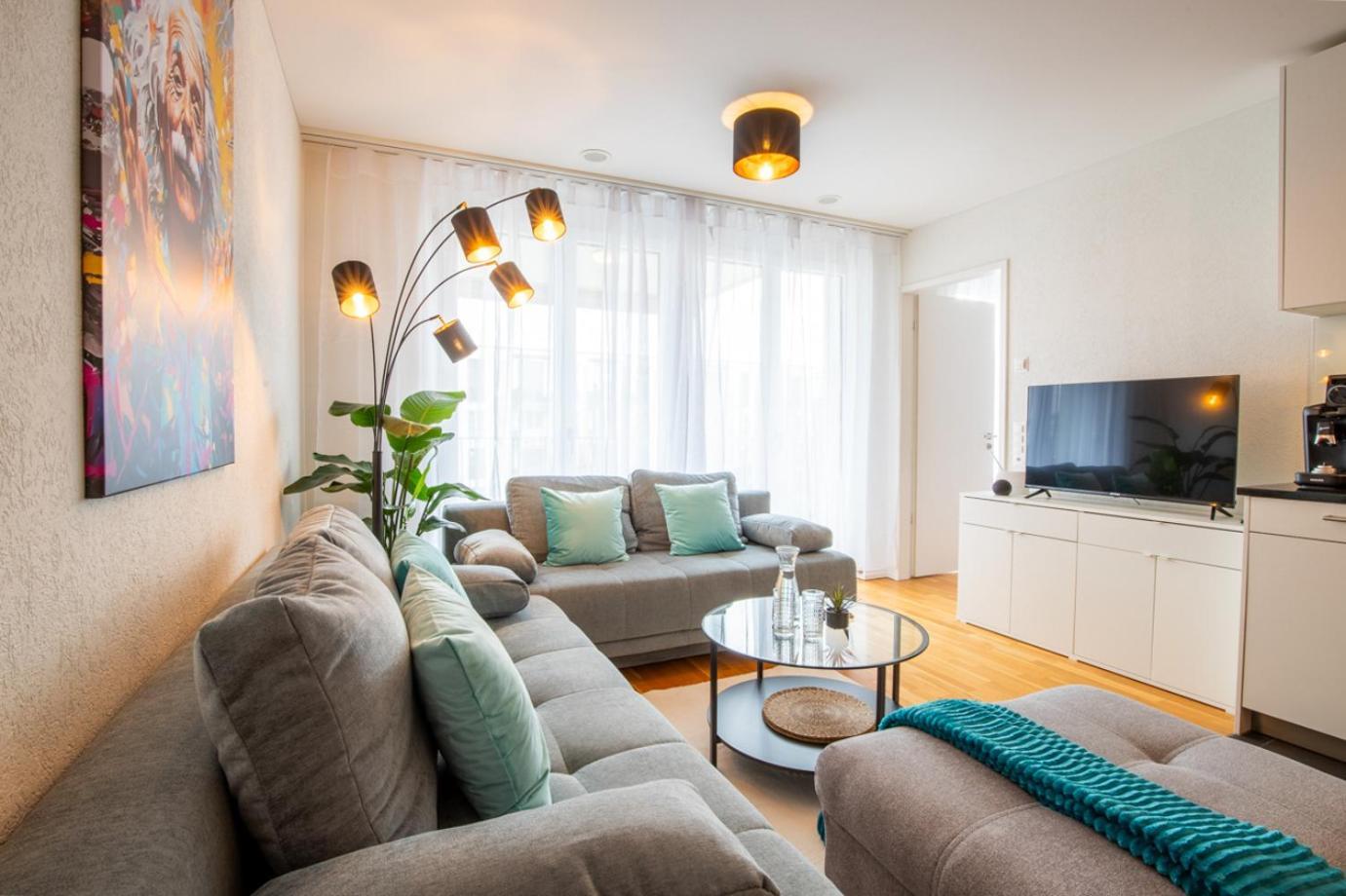 Special Einstein I Apartment Basel, Messe Kleinbasel 10-Star Экстерьер фото