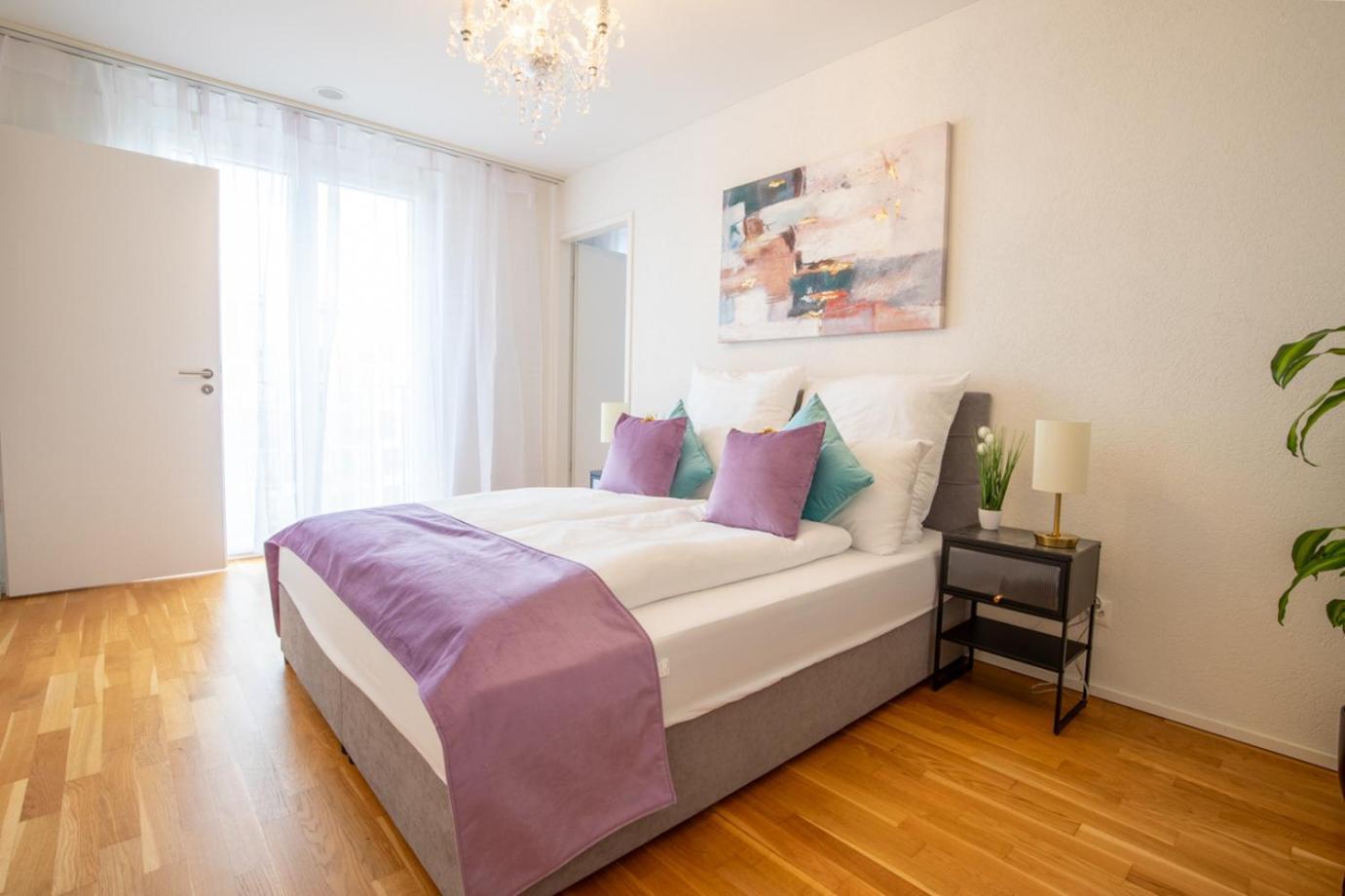 Special Einstein I Apartment Basel, Messe Kleinbasel 10-Star Экстерьер фото