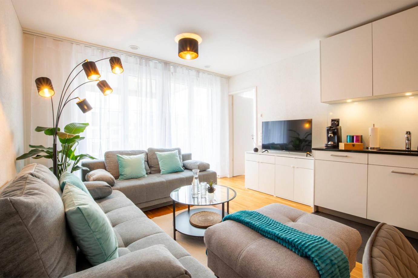Special Einstein I Apartment Basel, Messe Kleinbasel 10-Star Экстерьер фото