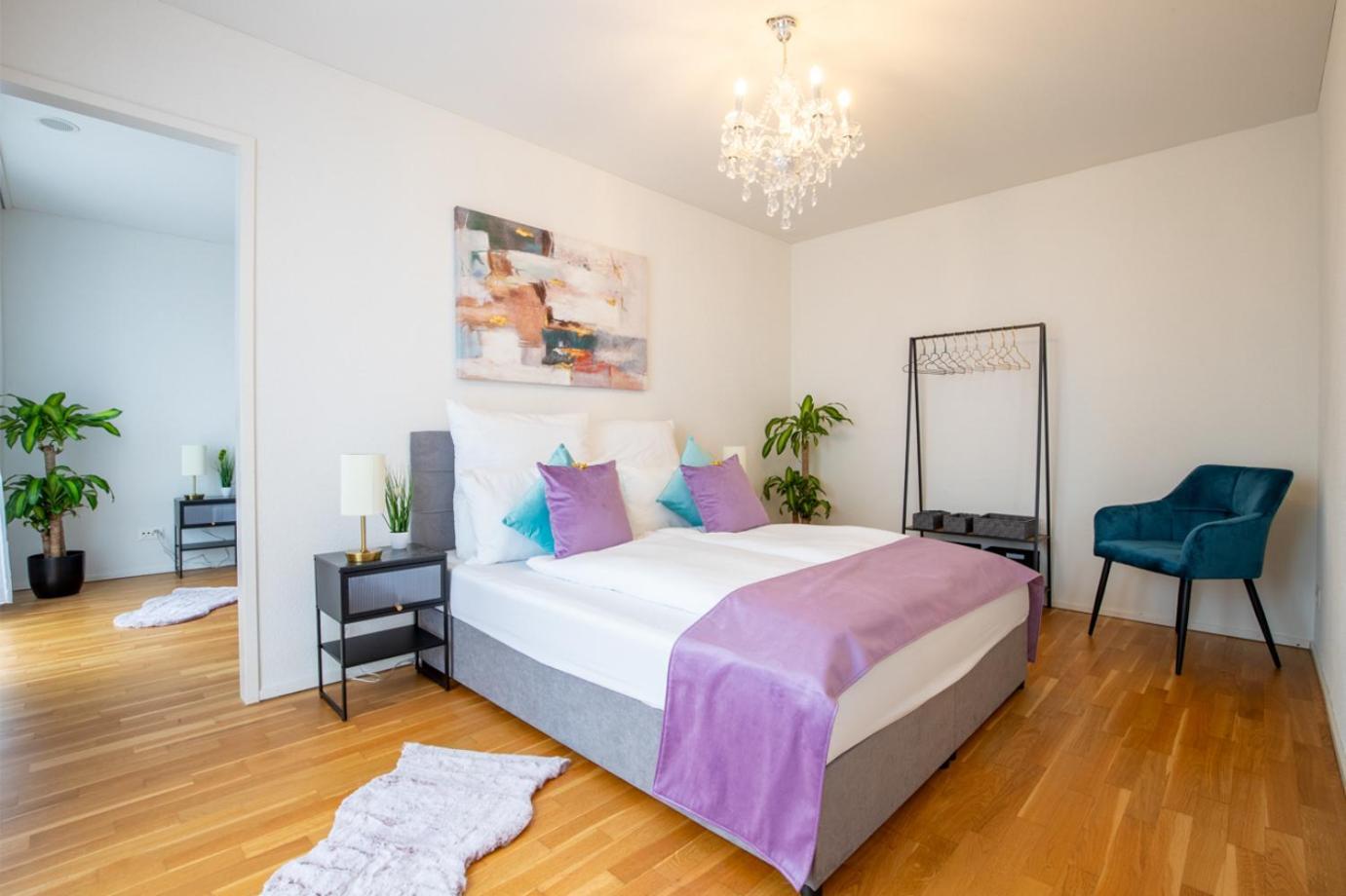 Special Einstein I Apartment Basel, Messe Kleinbasel 10-Star Экстерьер фото